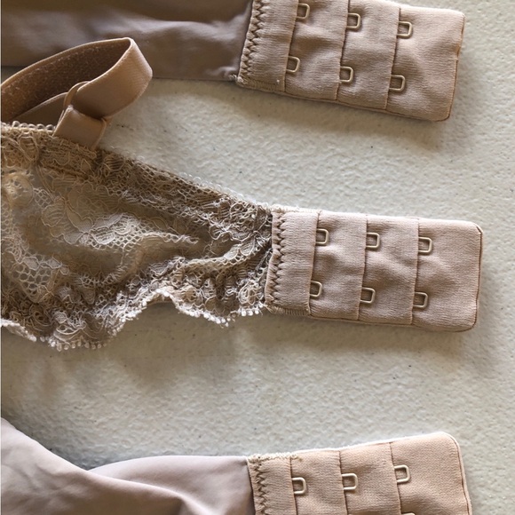 Gap Body Bra Bundle - Picture 3 of 6